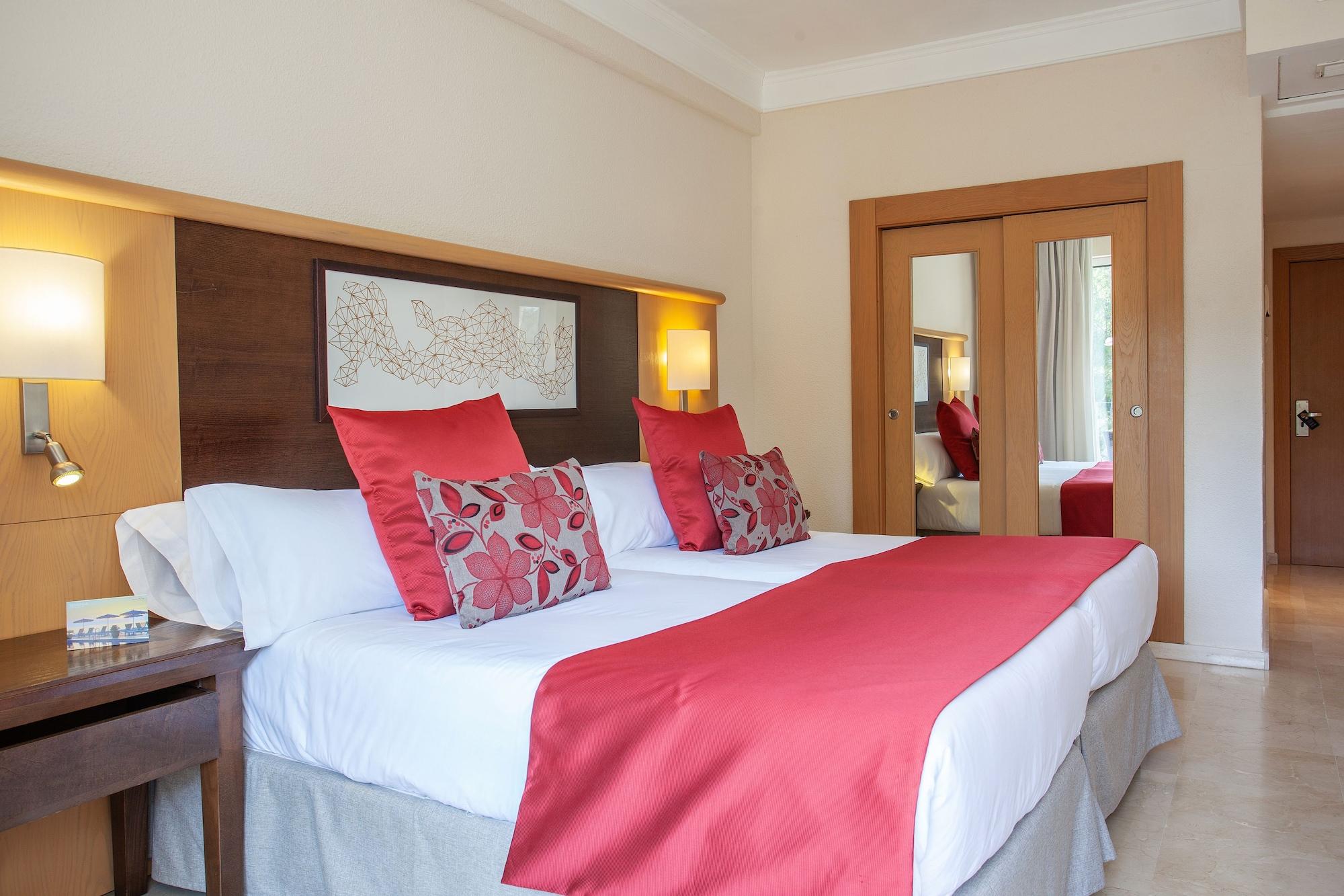 Grupotel Aguait Resort & Spa - Adults Only Cala Ratjada  Εξωτερικό φωτογραφία