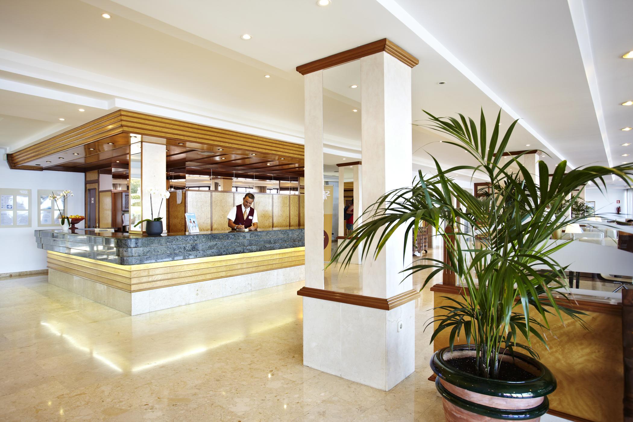 Grupotel Aguait Resort & Spa - Adults Only Cala Ratjada  Εξωτερικό φωτογραφία